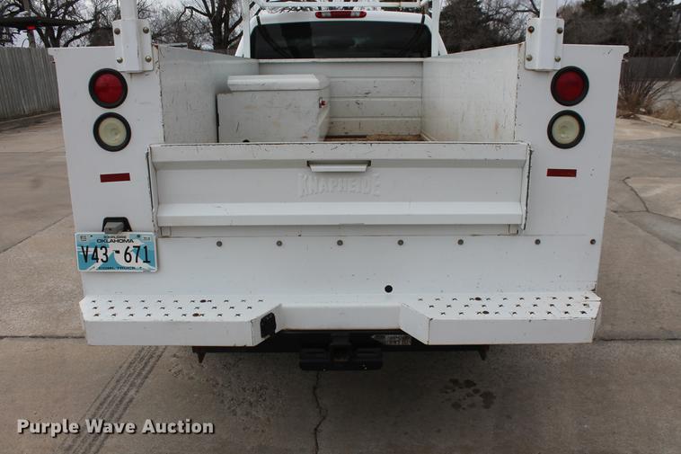 image for item DB5099 2008 Chevrolet Silverado 2500HD utility bed pickup truck