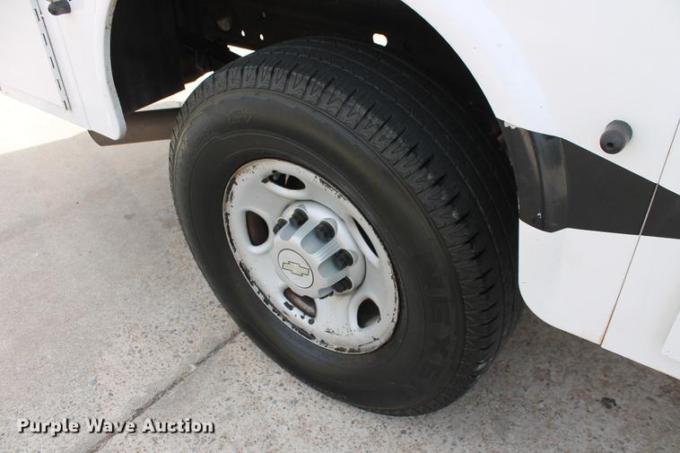 image for item DB5099 2008 Chevrolet Silverado 2500HD utility bed pickup truck