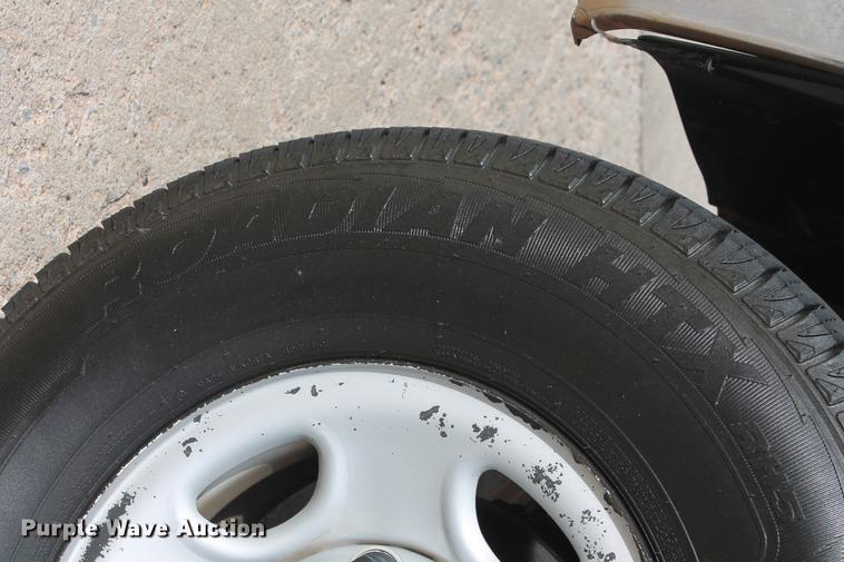 image for item DB5099 2008 Chevrolet Silverado 2500HD utility bed pickup truck