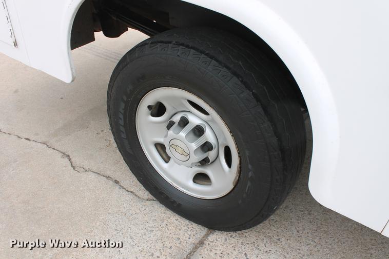 image for item DB5101 2008 Chevrolet Express G3500 cargo van