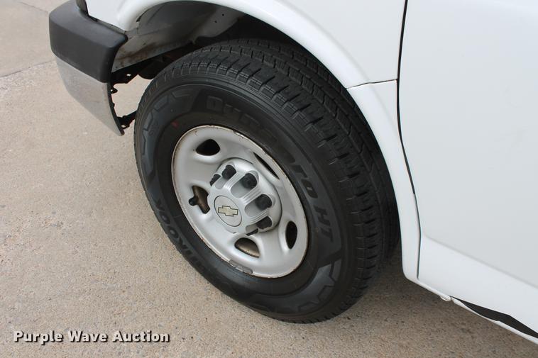 image for item DB5101 2008 Chevrolet Express G3500 cargo van