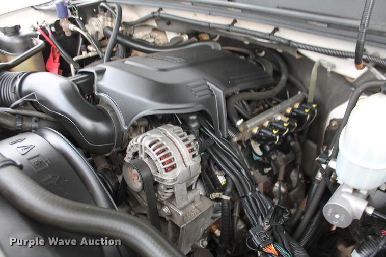 image for item DB5102 2010 Chevrolet Silverado 2500HD Z71 Ext. Cab pickup truck