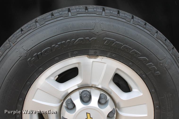 image for item DB5102 2010 Chevrolet Silverado 2500HD Z71 Ext. Cab pickup truck