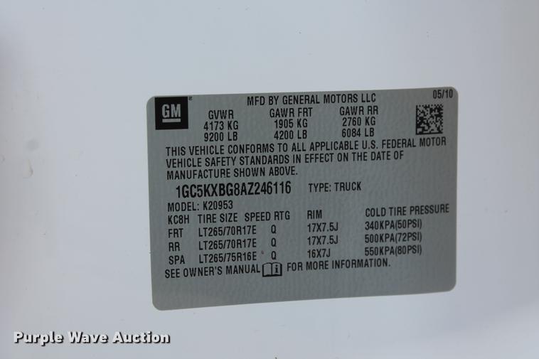 image for item DB5102 2010 Chevrolet Silverado 2500HD Z71 Ext. Cab pickup truck