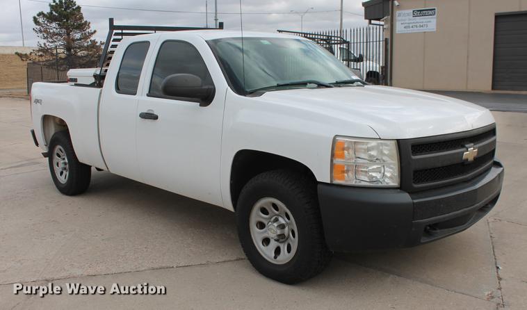 image for item DB5103 2007 Chevrolet Silverado 1500 Ext. Cab pickup truck