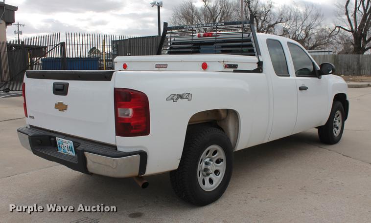 image for item DB5103 2007 Chevrolet Silverado 1500 Ext. Cab pickup truck