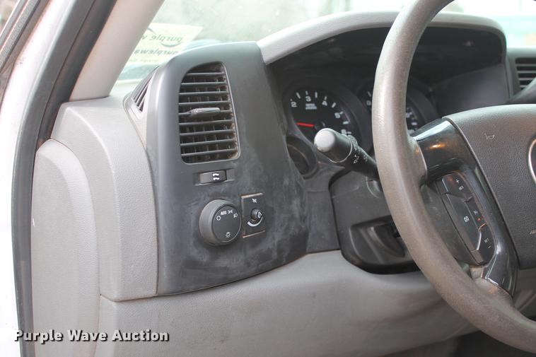 image for item DB5103 2007 Chevrolet Silverado 1500 Ext. Cab pickup truck