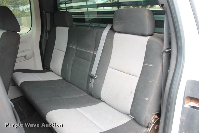 image for item DB5103 2007 Chevrolet Silverado 1500 Ext. Cab pickup truck