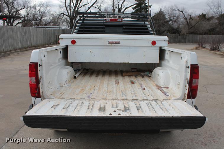 image for item DB5103 2007 Chevrolet Silverado 1500 Ext. Cab pickup truck