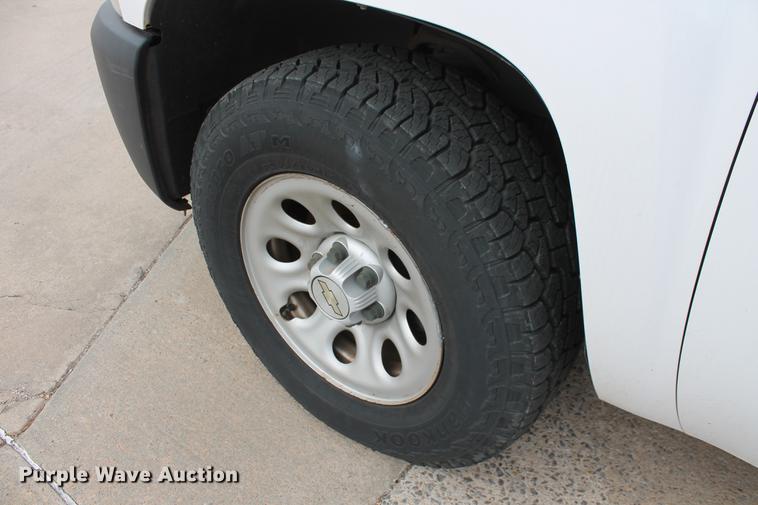 image for item DB5103 2007 Chevrolet Silverado 1500 Ext. Cab pickup truck