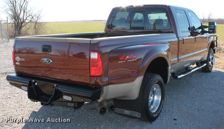 image for item DB5111 2008 Ford F350 Super Duty King Ranch Crew Cab pickup truck