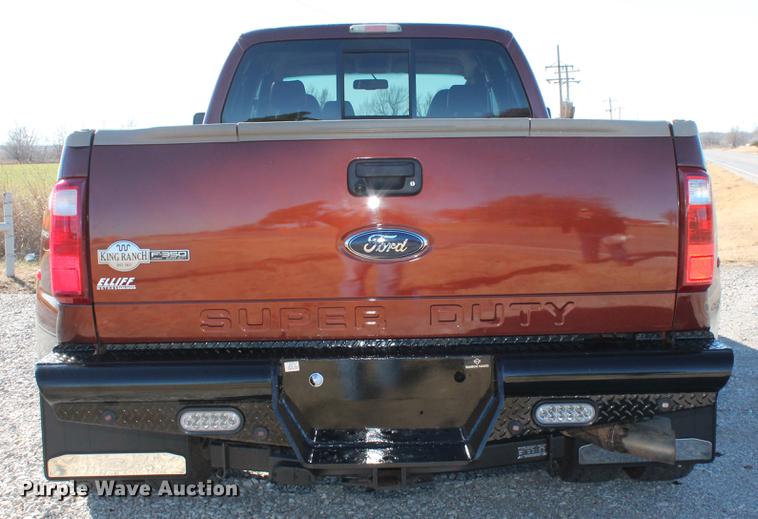 image for item DB5111 2008 Ford F350 Super Duty King Ranch Crew Cab pickup truck