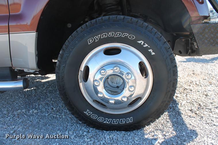 image for item DB5111 2008 Ford F350 Super Duty King Ranch Crew Cab pickup truck