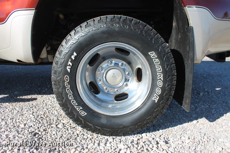 image for item DB5111 2008 Ford F350 Super Duty King Ranch Crew Cab pickup truck