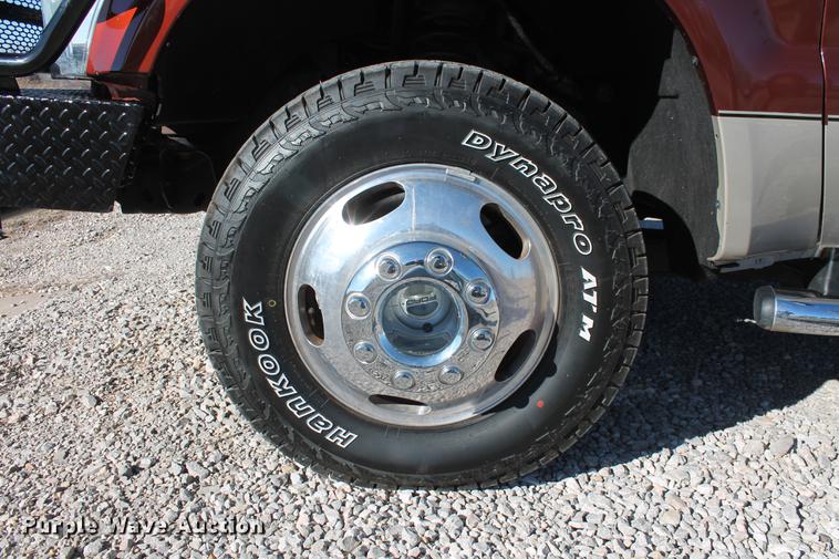 image for item DB5111 2008 Ford F350 Super Duty King Ranch Crew Cab pickup truck