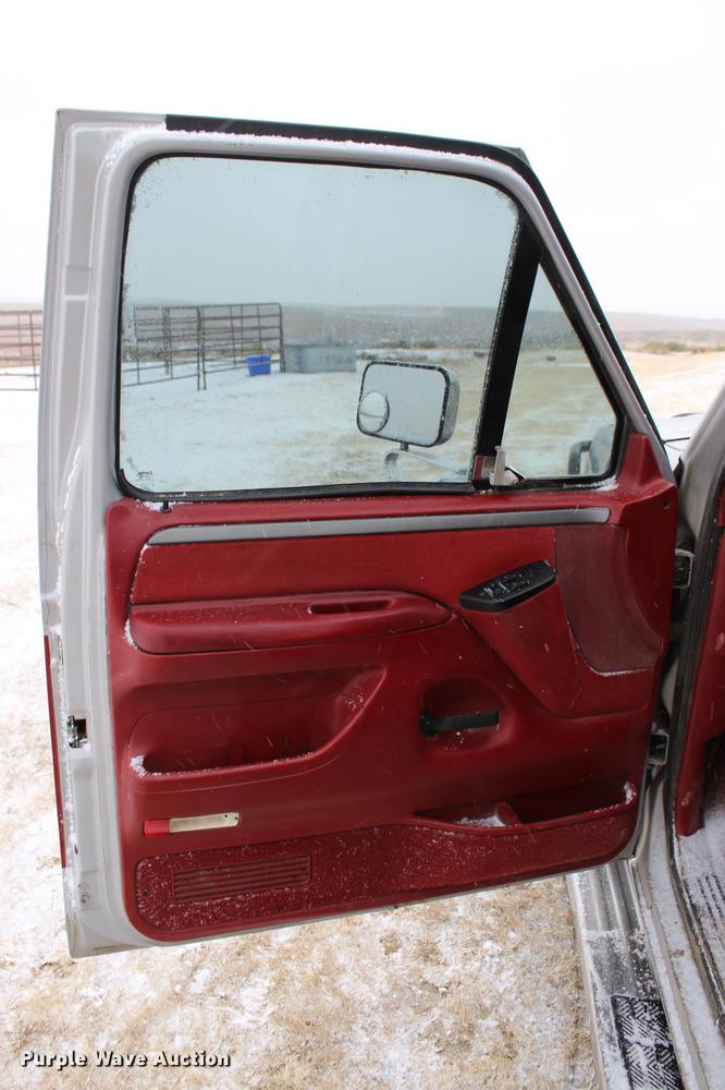 image for item DB6604 1993 Ford F250 SuperCab pickup truck