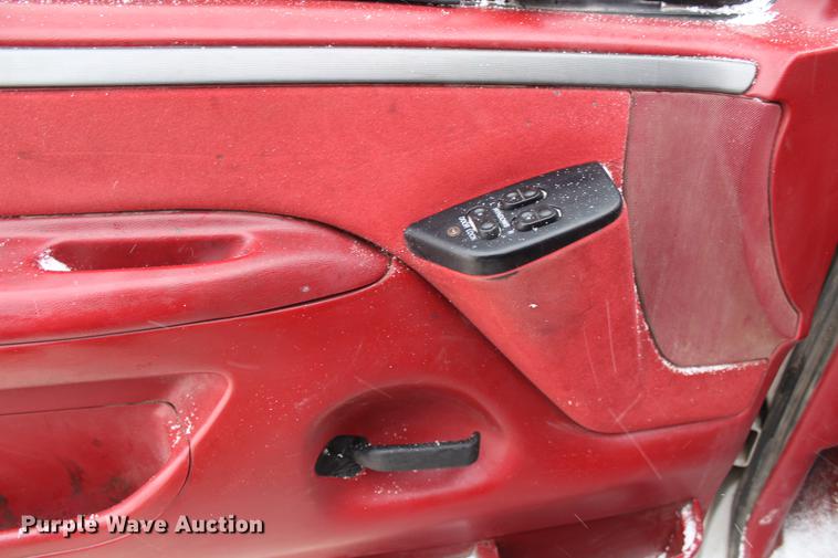 image for item DB6604 1993 Ford F250 SuperCab pickup truck