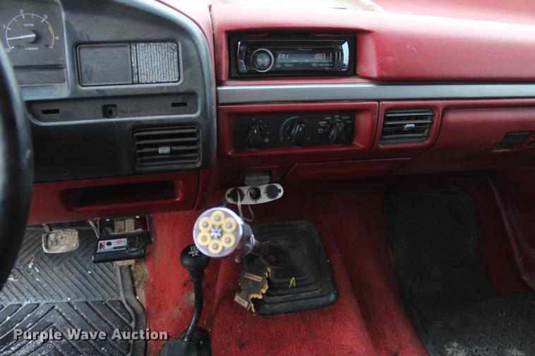 image for item DB6604 1993 Ford F250 SuperCab pickup truck