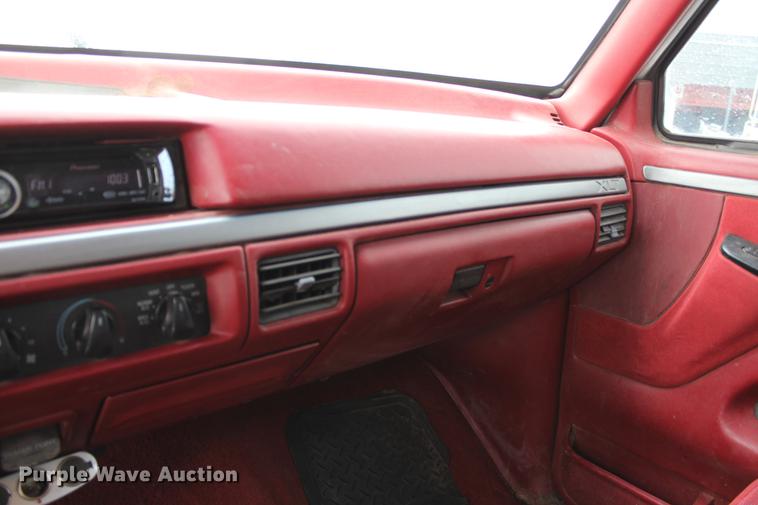 image for item DB6604 1993 Ford F250 SuperCab pickup truck