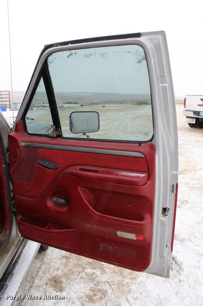 image for item DB6604 1993 Ford F250 SuperCab pickup truck