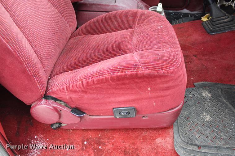 image for item DB6604 1993 Ford F250 SuperCab pickup truck