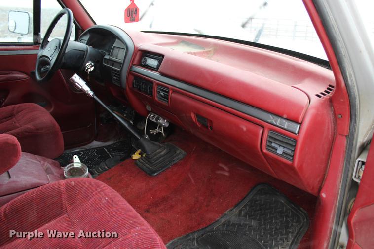 image for item DB6604 1993 Ford F250 SuperCab pickup truck