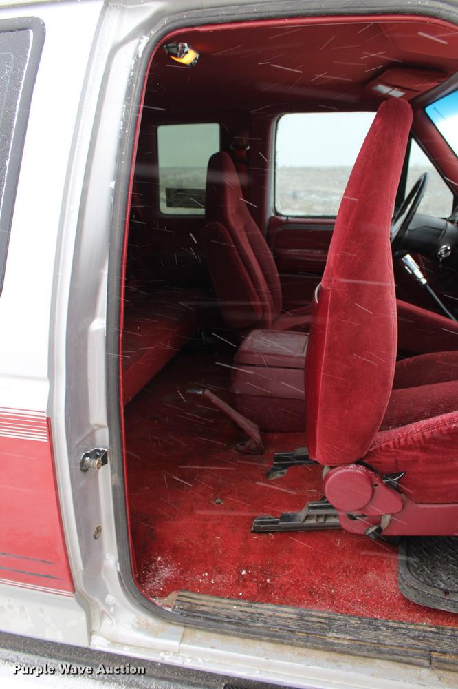 image for item DB6604 1993 Ford F250 SuperCab pickup truck