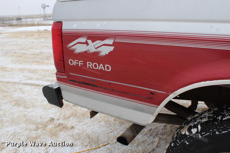 image for item DB6604 1993 Ford F250 SuperCab pickup truck