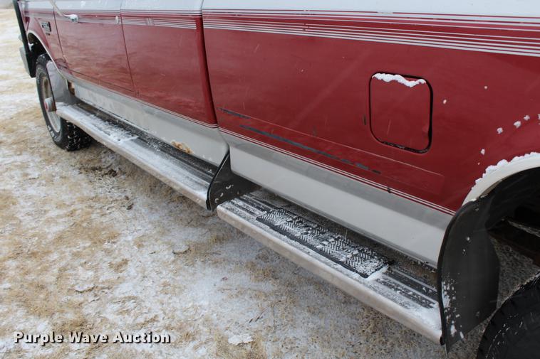 image for item DB6604 1993 Ford F250 SuperCab pickup truck