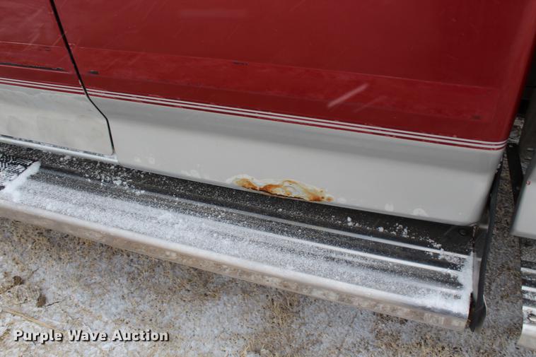 image for item DB6604 1993 Ford F250 SuperCab pickup truck