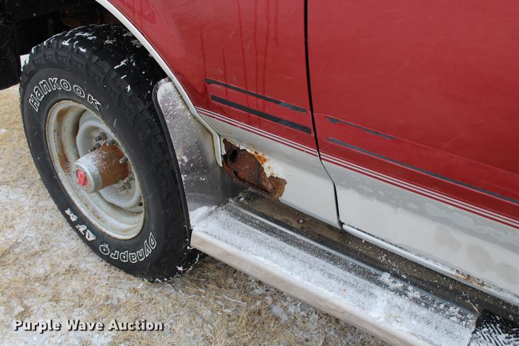 image for item DB6604 1993 Ford F250 SuperCab pickup truck