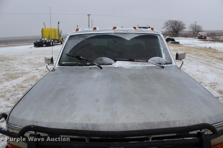 image for item DB6604 1993 Ford F250 SuperCab pickup truck