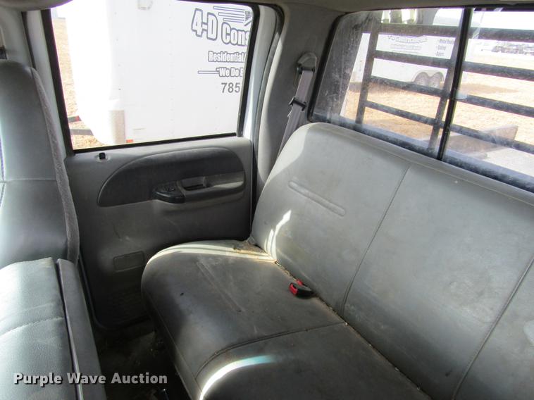 image for item DB6647 2001 Ford F350 Super Duty Crew Cab flatbed pickup truck