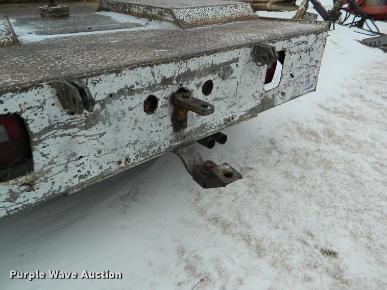 image for item DB6672 1975 Ford F350 flatbed pickup truck