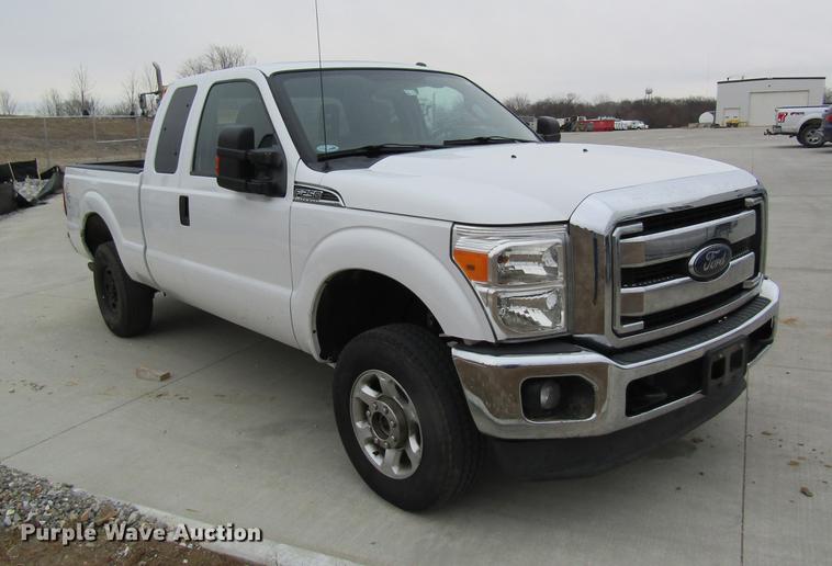 image for item DB9767 2013 Ford F250 Super Duty SuperCab pickup truck
