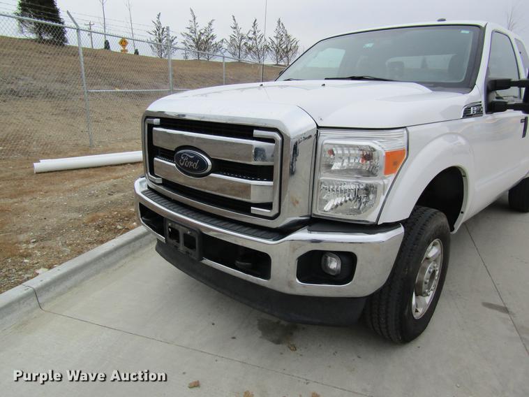 image for item DB9767 2013 Ford F250 Super Duty SuperCab pickup truck