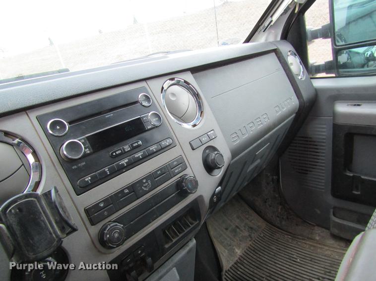 image for item DB9767 2013 Ford F250 Super Duty SuperCab pickup truck