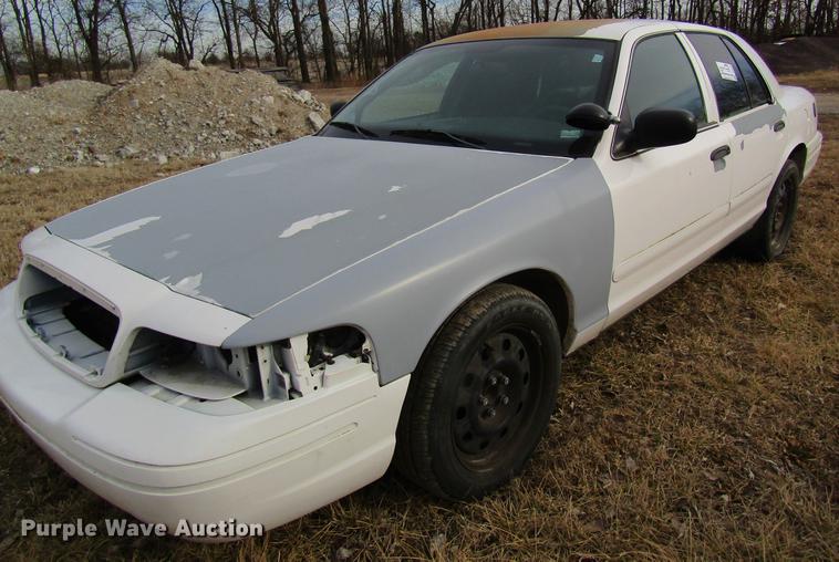 image for item DB9769 2007 Ford Crown Victoria Police Interceptor