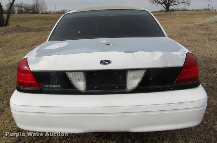 image for item DB9769 2007 Ford Crown Victoria Police Interceptor