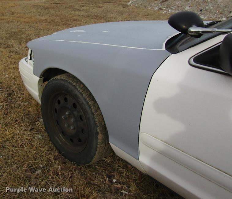 image for item DB9769 2007 Ford Crown Victoria Police Interceptor