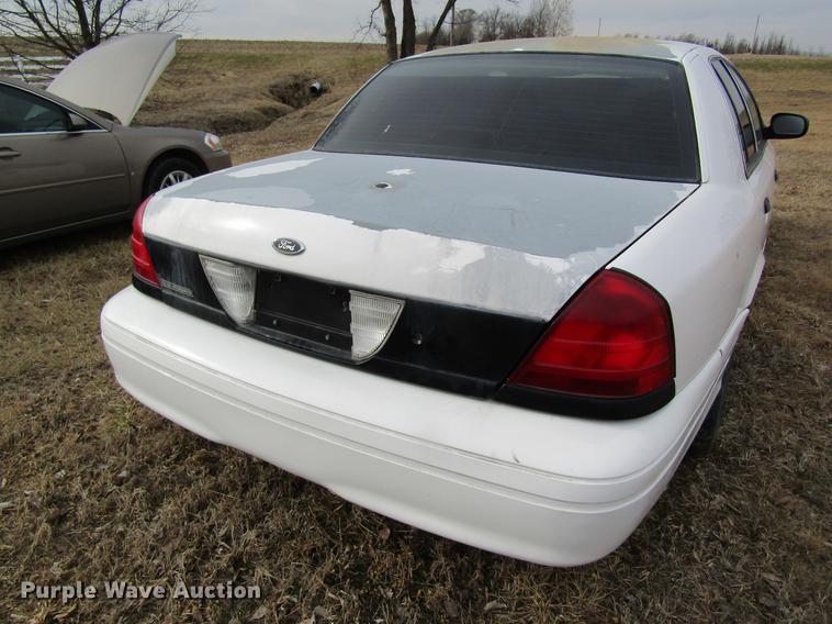 image for item DB9769 2007 Ford Crown Victoria Police Interceptor