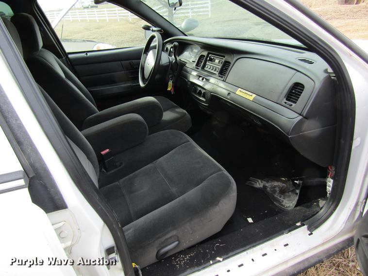 image for item DB9769 2007 Ford Crown Victoria Police Interceptor