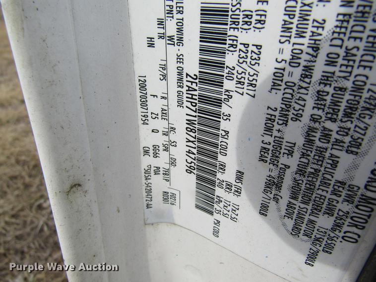 image for item DB9769 2007 Ford Crown Victoria Police Interceptor