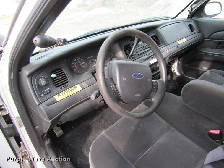 image for item DB9769 2007 Ford Crown Victoria Police Interceptor