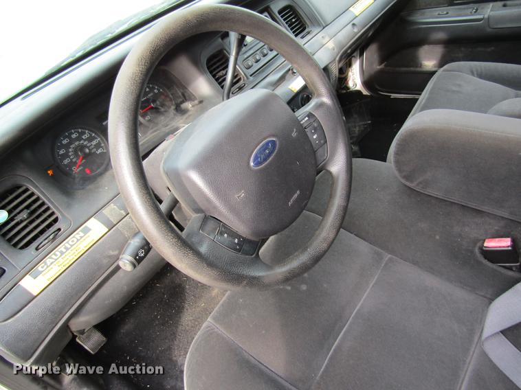 image for item DB9769 2007 Ford Crown Victoria Police Interceptor
