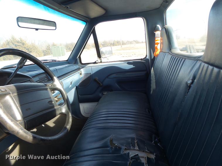 image for item DB9782 1996 Ford F150 pickup truck