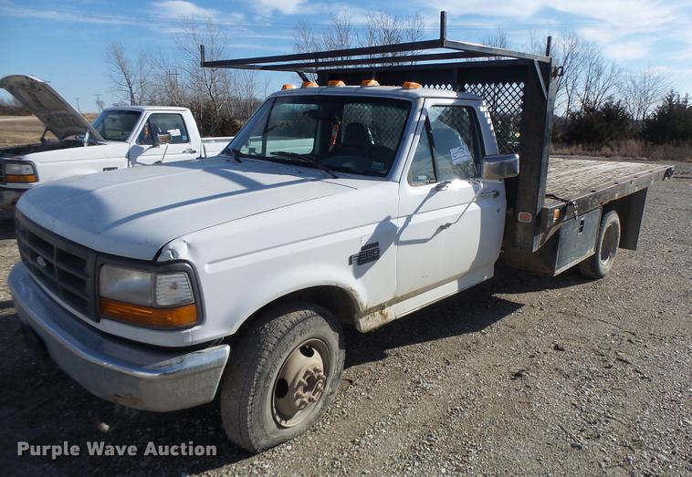 image for item DB9783 1996 Ford F350 flatbed pickup truck