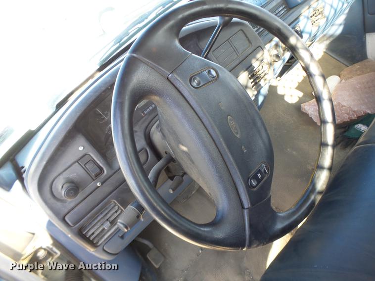 image for item DB9783 1996 Ford F350 flatbed pickup truck