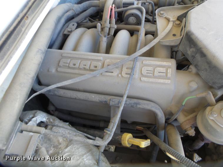 image for item DB9783 1996 Ford F350 flatbed pickup truck