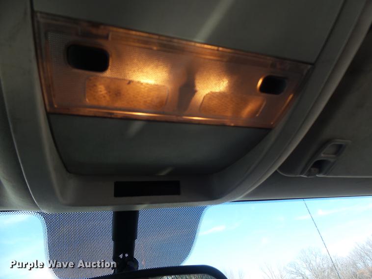 image for item DB9785 2007 Chevrolet Silverado 2500HD Crew Cab pickup truck